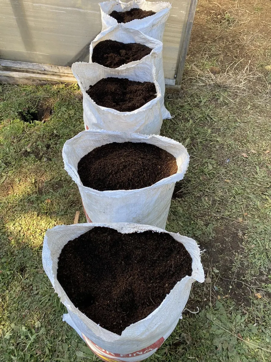Tierra de hoja lista para usar